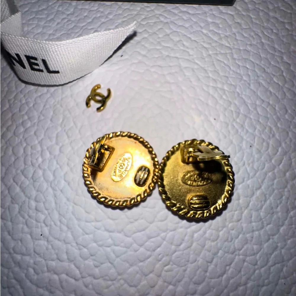 CHANEL Gold and Black Enamel CC Rope-Trim Button Earrings